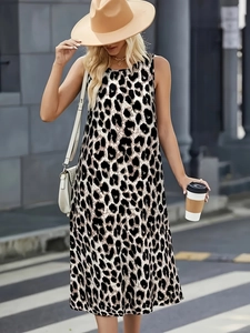 Robe mi-longue élégante sans manches à imprimé léopard avec col rond et coupe en A