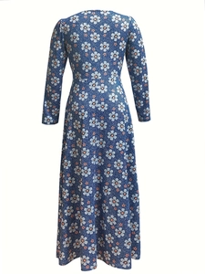 Vue détaillée du dos d'une robe maxi à manches longues et imprimé fleuri bleu foncé