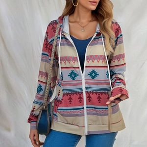 Damen Kapuzenjacke mit Vintage Ethno-Geometriedruck und praktischem Reißverschluss