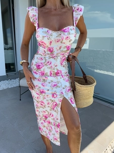 Elegant floral summer dress with pink roses, sweetheart neckline and side slit detail