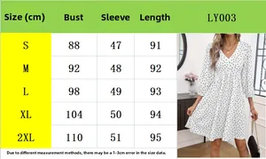 Tableau des tailles pour robe à pois col en V avec mesures du buste et des manches