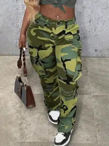 Women's 2025 street style camouflage cargo pants with multiple pockets and rugged design
