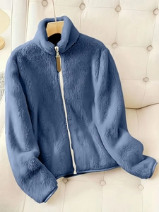 Veste élégante en polaire bleue pour femme avec col montant et fermeture éclair devant