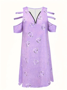 Detail of light purple dress featuring V-neck zipper and cutout shoulder with heart prints