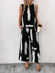 Women's 2-piece set with sleeveless round neck top and wide leg pants in abstract print