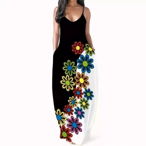 Robe longue d'été à bretelles pour femmes avec patchwork noir et blanc et imprimé fleuri