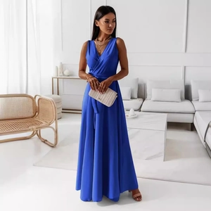 Robe longue élégante en satin bleu sans manches avec col en V et ceinture à nouer chic