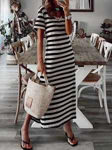 Women's Plus Size Striped Maxi Dress V-Neck Short Sleeve Casual Loose Split Long T-Shirt Dress