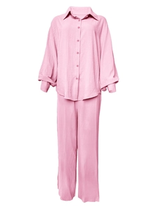 Ensemble décontracté rose deux pièces avec chemise oversize et pantalon large à taille haute
