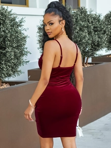 Elegant wine red velvet bodycon mini dress with thin straps and open back design