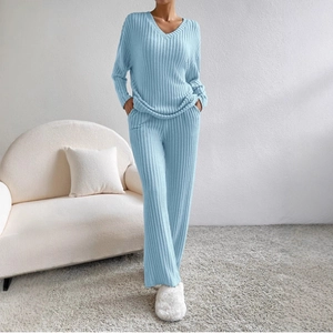 Women's light blue knit 2-piece set with V-neck top and ribbed wide-leg pants
