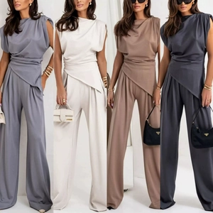Ensemble haut sans manches à épaulettes et pantalon large taille haute pour femme