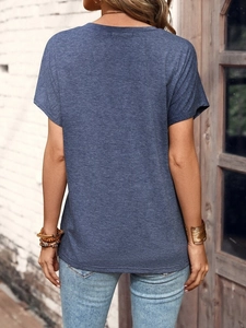 Detail view of the soft heathered navy fabric and back fit of this casual crewneck t-shirt