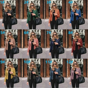 Collage aus Damen-Kunstlederjacken in 12 leuchtenden Farben von Schwarz bis Gelb