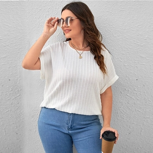 Women's plus size white short sleeve T-shirt with vertical rib texture and rolled cuffs