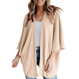 Damen-Strickjacke mit Waffelstruktur, weiten Fledermausärmeln und offener Vorderseite