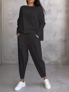 Set da casa nero da donna due pezzi con maglia a maniche lunghe e pantaloni sportivi