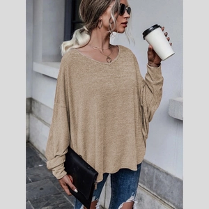Pull en maille col V pour femme en kaki avec épaules tombantes et manches longues décontractées