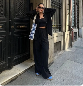 Completo nero 3 pezzi in lino con camicia, top a fascia e pantaloni larghi a gamba larga