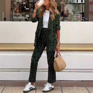 Women leopard print two-piece pant suit set with lapel blazer in dark green and black