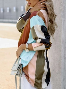Chemisier ample en satin pour femme avec rayures verticales colorées et manches longues