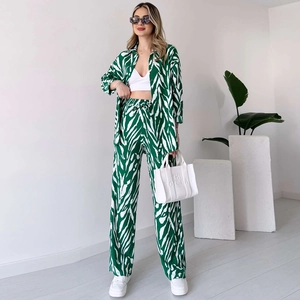 Tenues Décontractées Pour Femmes Imprimé Zèbre Chemise À Manches Longues Boutonnée Et Pantalon Large Taille Haute Polyester