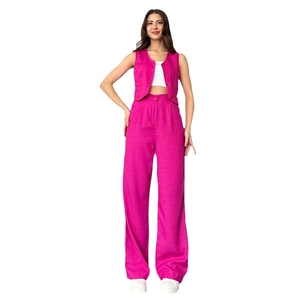 Ärmellose Weste in Magenta und weit geschnittene Hose mit hoher Taille als Set