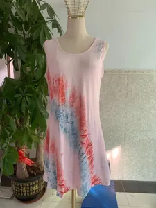 Detail of summer sleeveless tie-dye print dress with round neck and pocket design