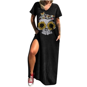 Robe longue noire à col en V pour femmes avec imprimé crâne tournesol et poches fendues