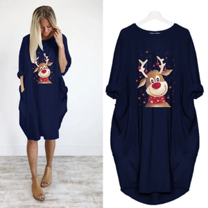 Women's Christmas Reindeer Print Loose Midi Dress Long Sleeve Round Neck with Pockets Casual Festive Holiday Oversized Gown