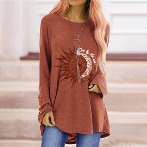 Women's loose long sleeve sunflower moon printed t-shirt in rust red color