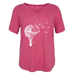 Close-up of dandelion and hot air balloon print on pink V-neck T-shirt with M size tag