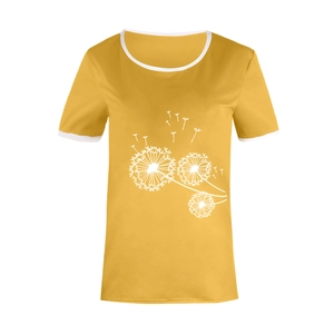 Détail du t-shirt jaune ringer avec imprimé pissenlit blanc et col contrasté