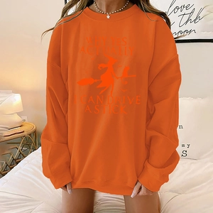 Sweat orange Halloween surdimensionné pour femme avec imprimé sorcière et chat