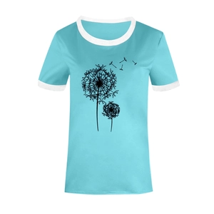 Détail de l'imprimé pissenlit et bordures blanches contrastées sur t-shirt bleu clair
