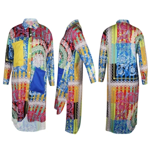 Dettagli dell'orlo asimmetrico e della stampa patchwork barocca del vestito maxi