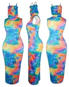 Driezijdige weergave van mouwloze maxi-jurk met capuchon en levendig tie-dye patroon