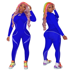 Ensemble de yoga bleu royal pour femme avec haut à manches longues et leggings ajourés