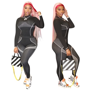Ensemble de sport 2 pièces pour femmes avec imprimé dégradé, haut manches longues et legging