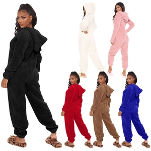 Combinaison pyjama à capuche pour femme en polaire douce, plusieurs couleurs disponibles