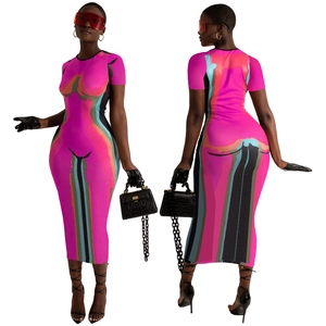 Slim fit midi dress with pink abstract silhouette print and crew neck short sleeves