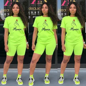 Set sportivo verde neon due pezzi con t-shirt stampa cuore Mama e pantaloncini ciclista
