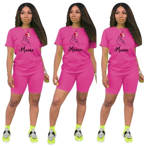 Completo sportivo rosa Festa della Mamma con stampa Mama e pantaloncini da ciclista