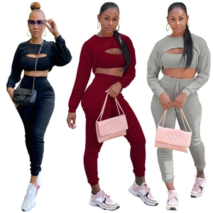 Set 3 pezzi donna in maglia a costine con crop top, cardigan bolero e pantaloni a vita alta