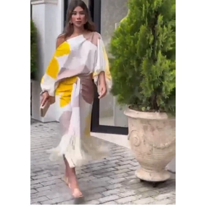 Robe longue asymétrique pour femme avec manches bouffantes et imprimé floral abstrait
