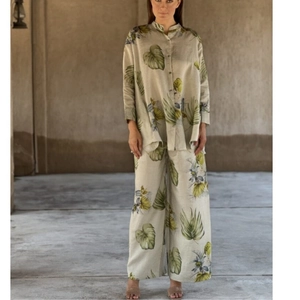 Women Casual Linen Polyester Blend Two Piece Outfit Tropical Plant Monstera Printed Long Sleeve Top And Pants Set