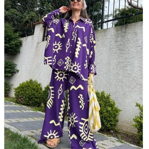 Women Fashion Abstract Print Loose Long Sleeve Shirt And High Waist Wide Leg Pants Casual Set