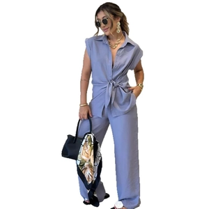 Ensemble 2 pièces lilas pour femme avec chemise à nouer et pantalon décontracté large