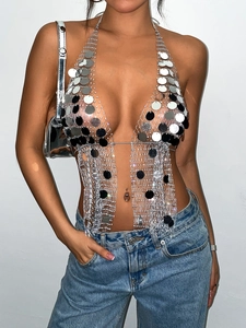 Haut dos nu à paillettes argentées avec maille métallique et franges pour femmes