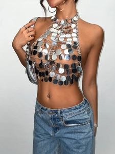 Haut dos nu à paillettes métalliques argentées avec un effet miroir brillant